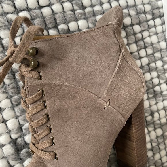 Leather (suede) Nine West lace up boots - Picture 5 of 9